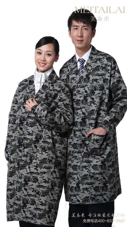  成品涤棉大褂5 
